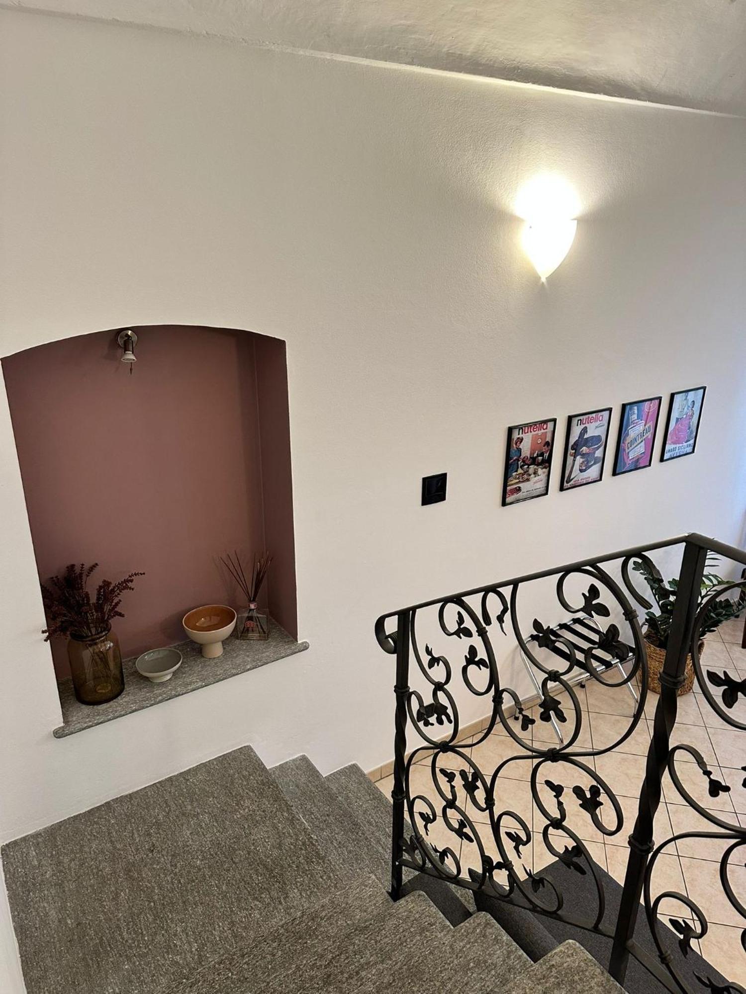 Le Tre Ca', Ca' Cecilia, Ca' Nina, Ca' Vittoria Lägenhet Asti Exteriör bild