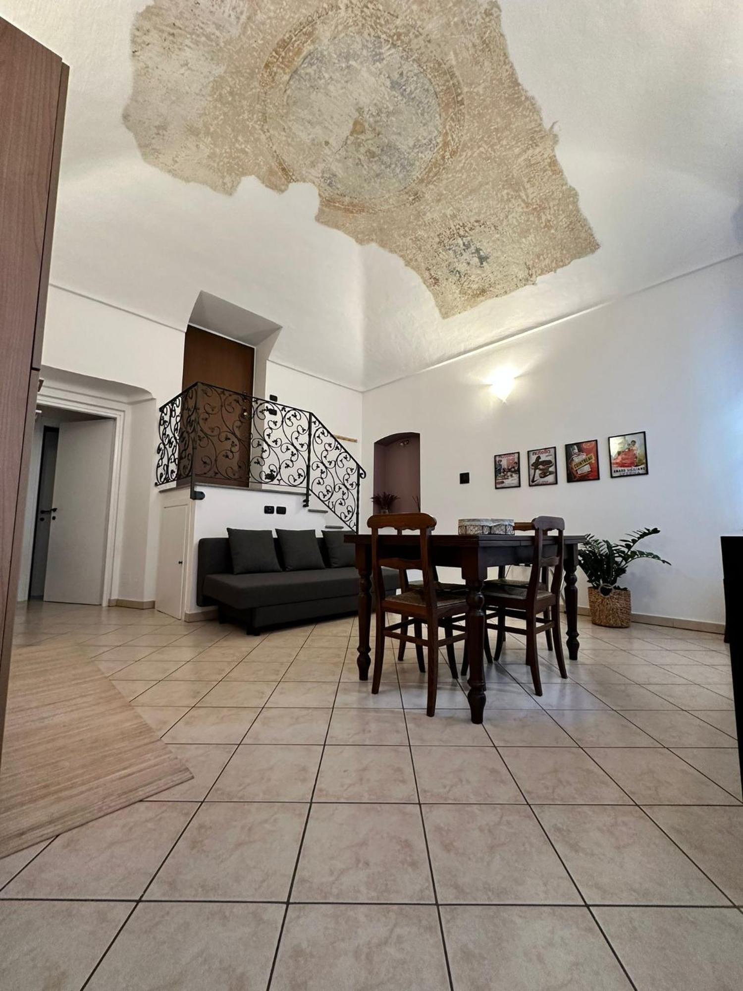Le Tre Ca', Ca' Cecilia, Ca' Nina, Ca' Vittoria Lägenhet Asti Exteriör bild