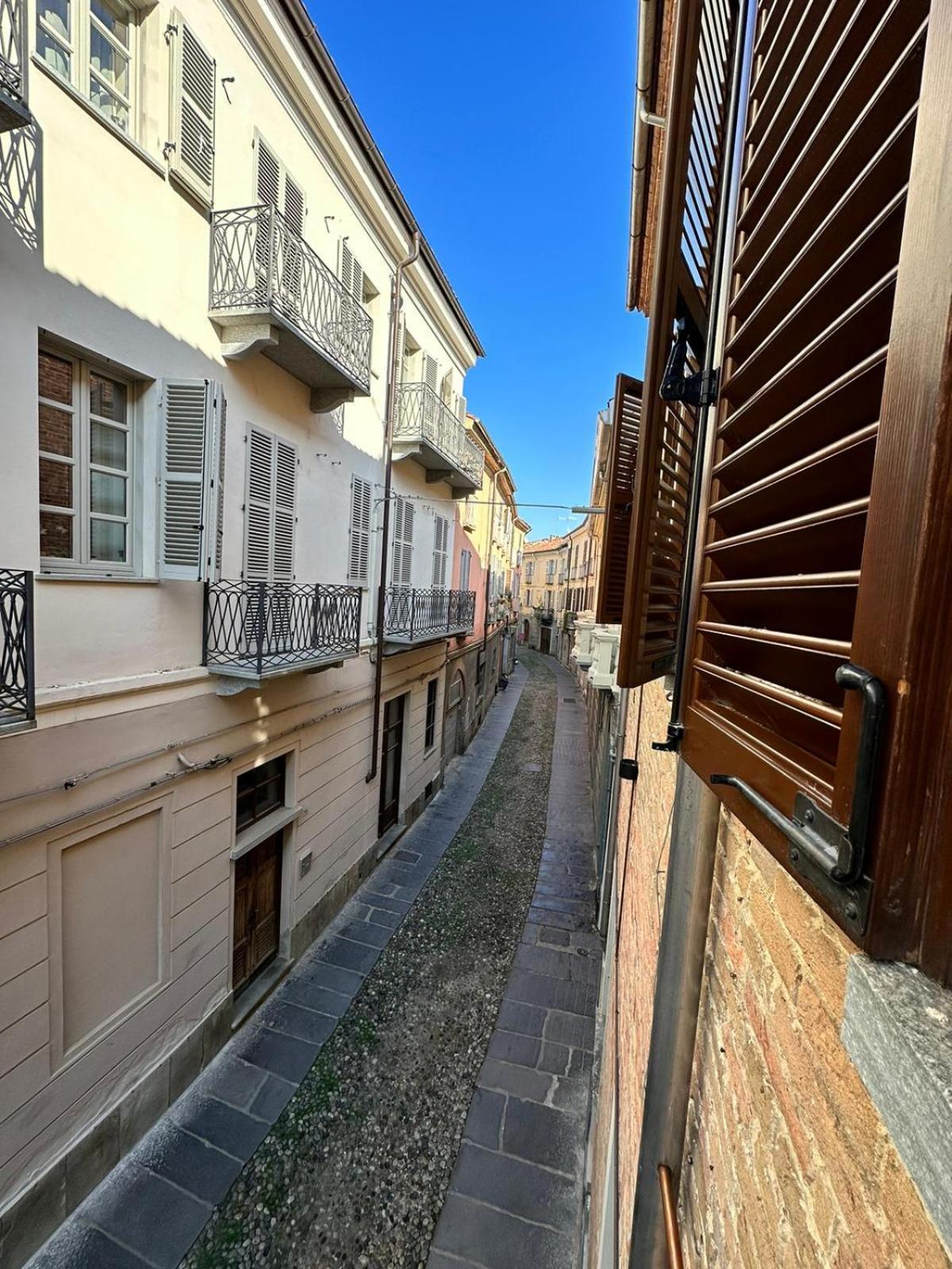 Le Tre Ca', Ca' Cecilia, Ca' Nina, Ca' Vittoria Lägenhet Asti Exteriör bild